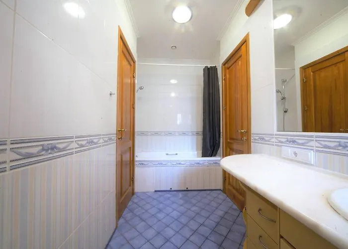 Апартаменти Old Town 2 Bedroom / Location *